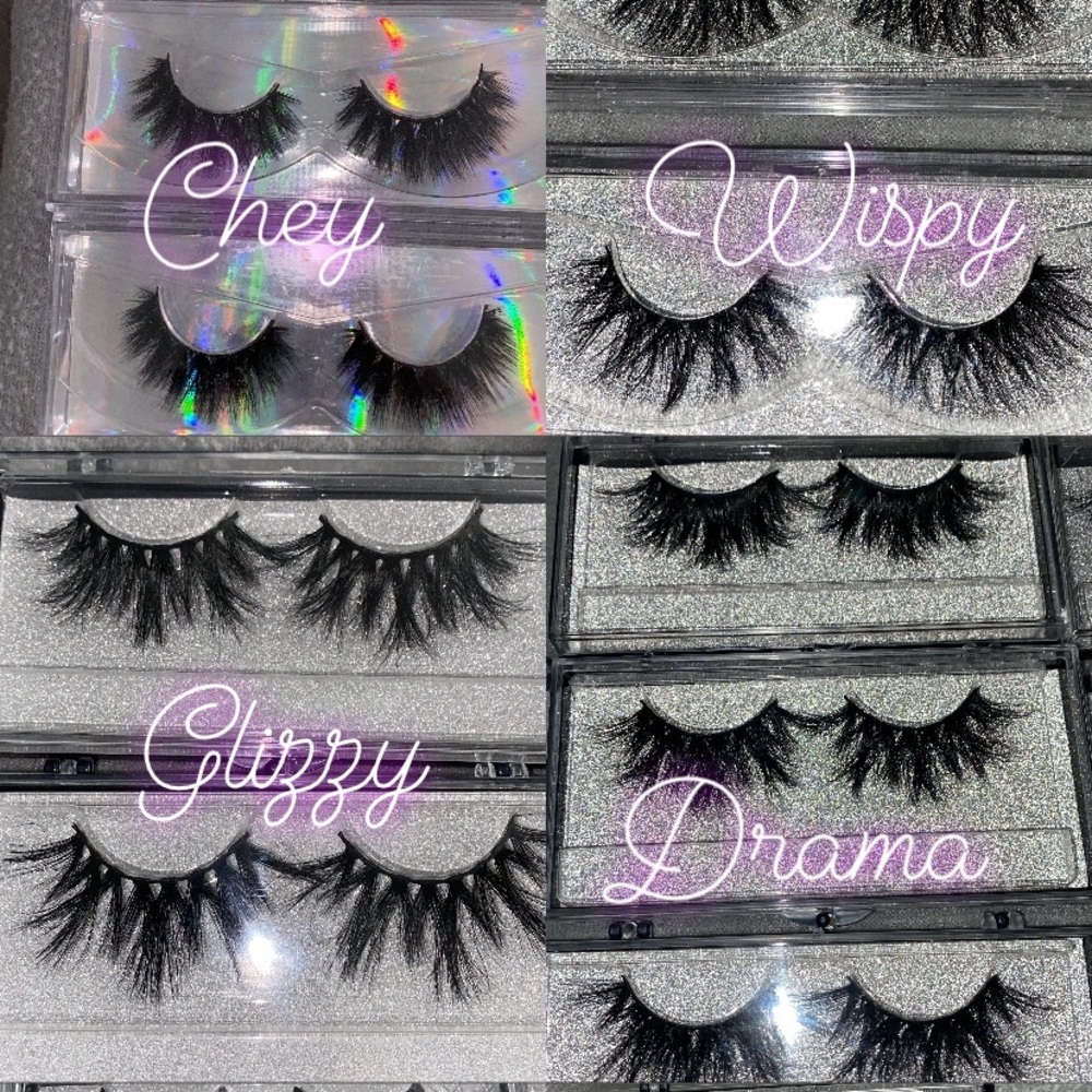 Lashes - Picture 2 of 2